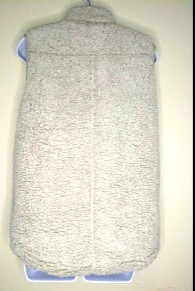 Thread & Supply front zip Arctic Fleece Vest - Picture 3 of 9